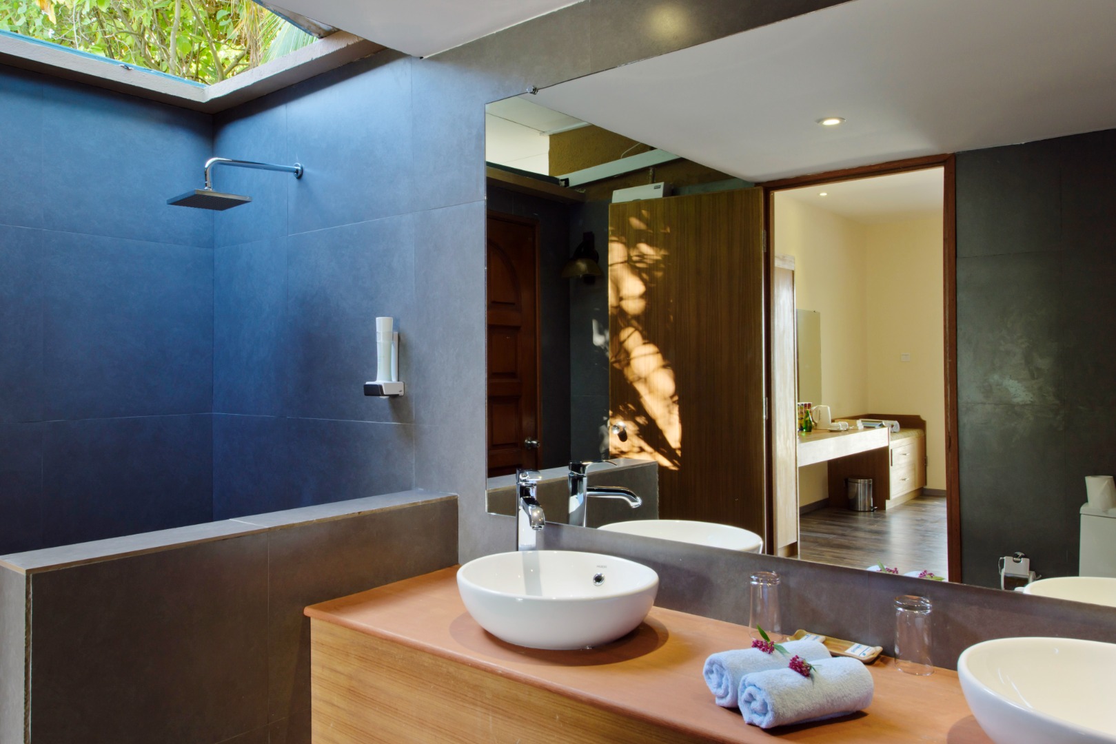 艾瑞雅度 - 豪华海滩别墅图片4 - Eriyadu Maldives Deluxe Beach Villa Photo 4