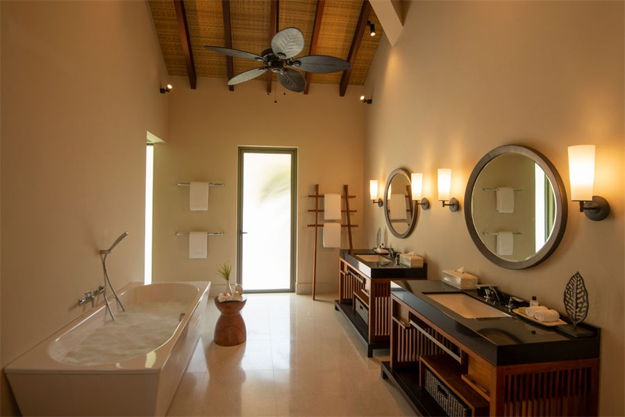 瑞喜敦D - 沙滩泳池别墅图片4 -  The Residence Maldives at Dhigurah Sunrise/Sunset Beach Pool Villa Photo 4