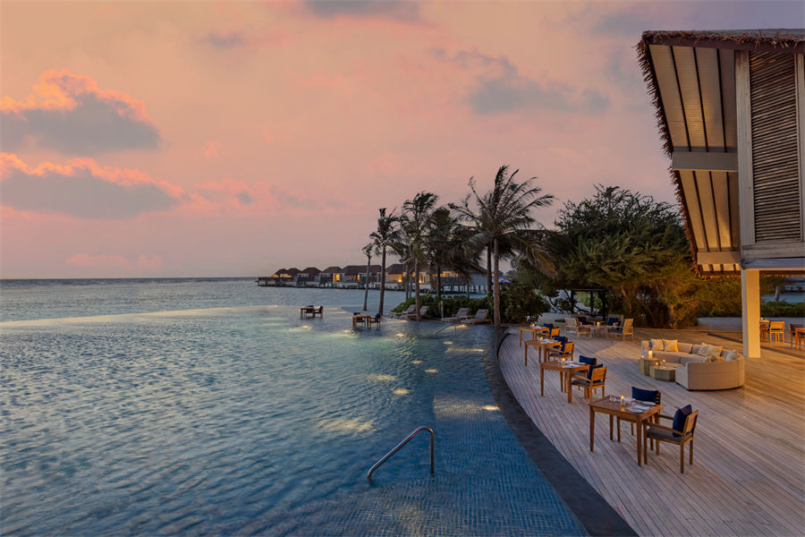 丽笙 - 池畔餐酒吧图片1 - Radisson Blu Resort Maldives Eats & Beats Photo 1