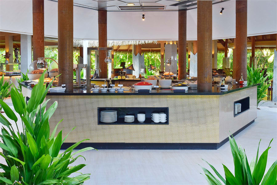库拉玛蒂 - 主餐厅图片3 - Kuramathi Resort Maldives Haruge&Malaafaiy&Farivalhu Photo 3