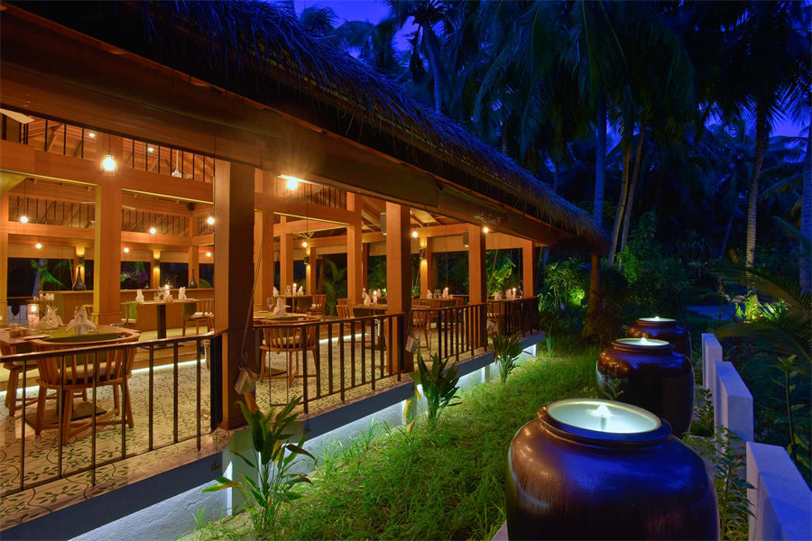 库拉玛蒂 - 泰式花园餐厅图片4 - Kuramathi Resort Maldives Siam Garden Photo 4