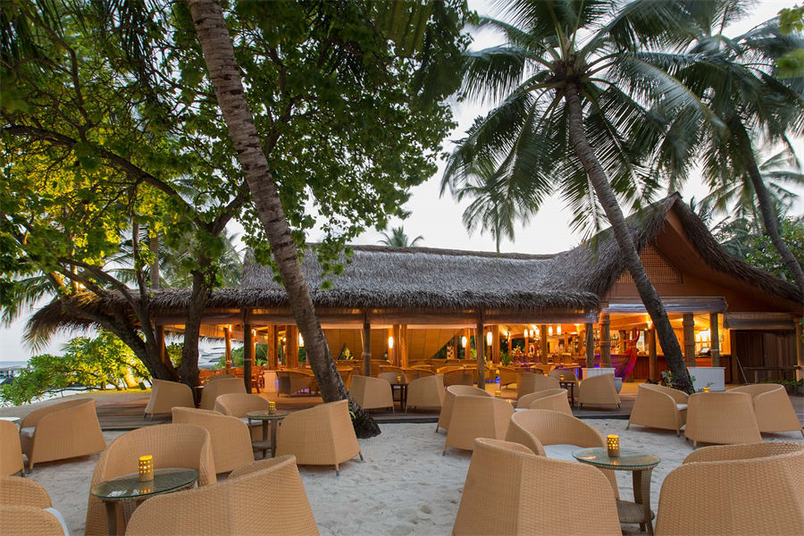 库拉玛蒂 - 6大酒吧图片4 - Kuramathi Resort Maldives Bars Photo 4