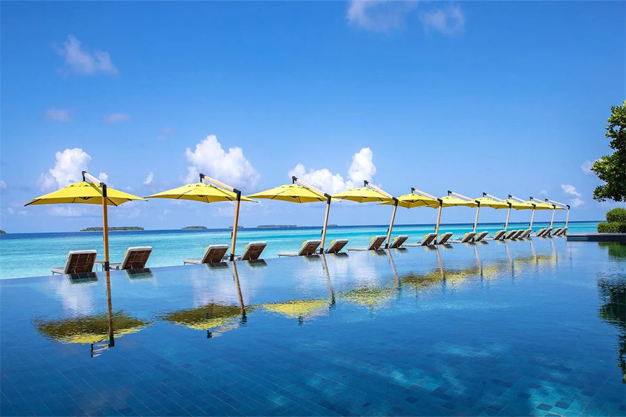 安纳塔拉吉哈瓦岛 - 池畔餐厅&酒吧图片3 - Anantara Kihavah Villas Manzaru Photo 3