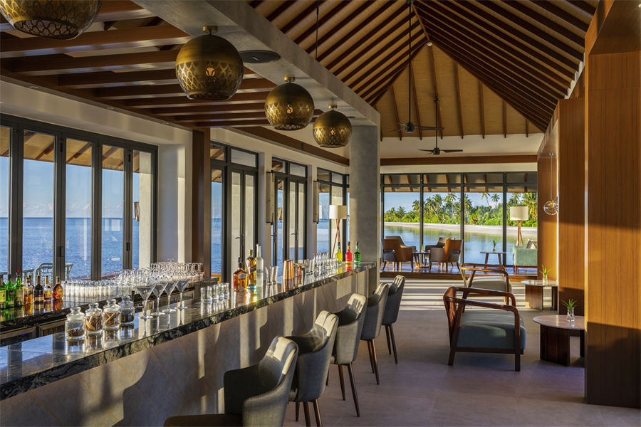 铂尔曼  - 日落酒廊图片2 - Pullman Maldives Maamutaa Resort Saffron Affair Photo 2