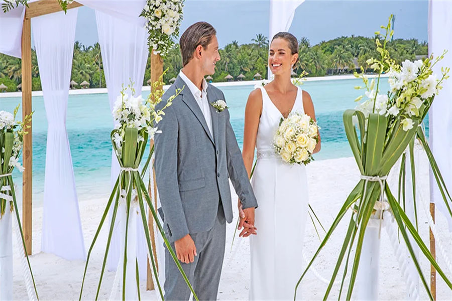 安纳塔纳娜拉杜私人 - 婚礼和蜜月图片2 - Naladhu Private Island Weddings Photo 2