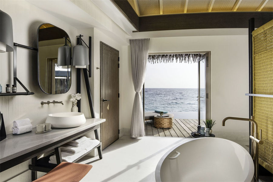 洲际 - 日落水上泳池别墅图片3 - InterContinental Maldives Maamunagau Sunset Overwater Pool Villas Photo 3