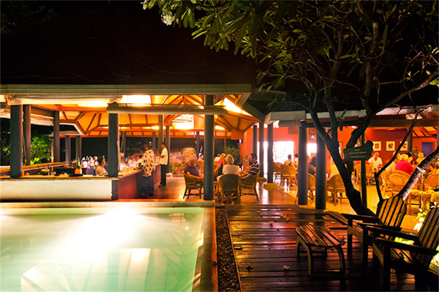 白金岛  - Hiyala 吧图片1 - Adaraan Hudhuranfushi Hiyala Bar Photo 1