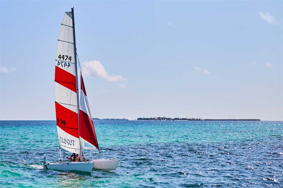 芙拉瓦丽 - 水上运动图片1 - Hurawalhi Maldives Water Sports Photo 1