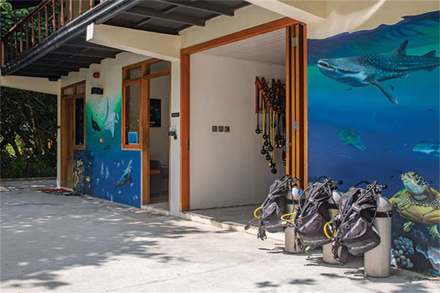 迪古法鲁 - 潜水学校图片3 - Dhigufaru Fulhangi Dive School Photo 3