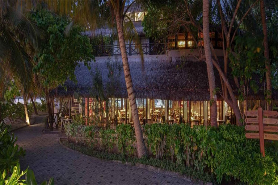 瓦度 - 主餐厅图片2 - Adaaran Prestige Vadoo lsland Resort Farivalhu Photo 2