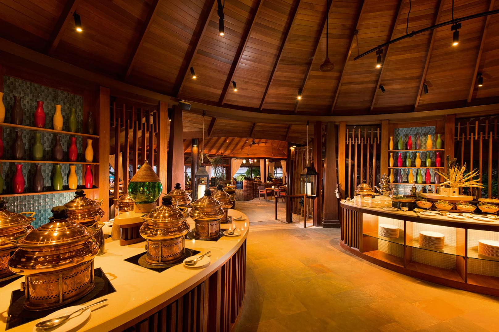 哈拉薇利 - Jahaz主餐吧图片3 - Constance Halaveli Resort Maldives Jahaz Restaurant Photo 3