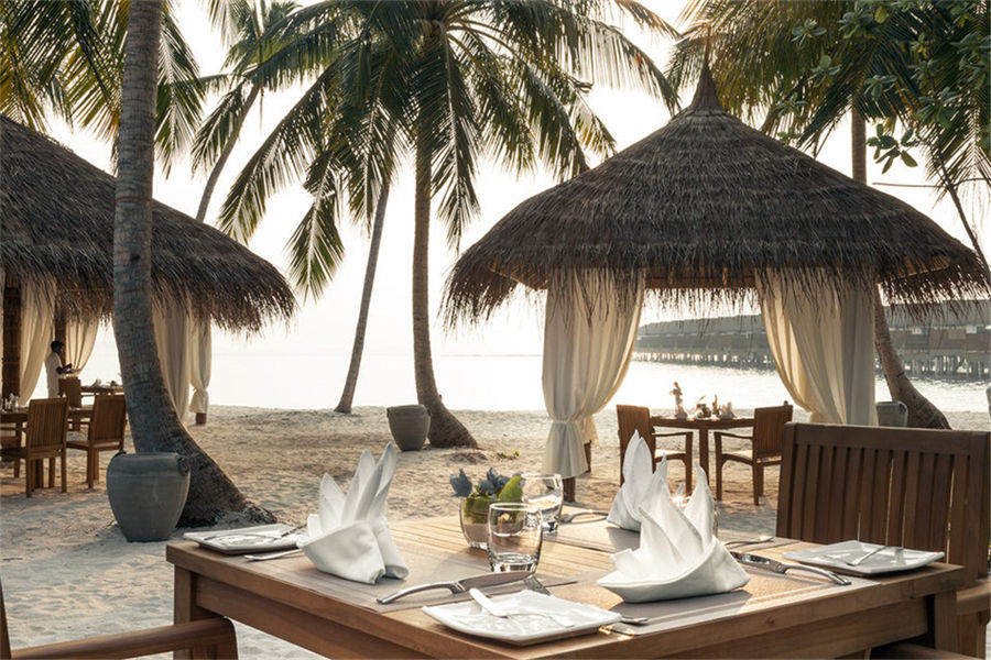 瑞提法鲁 - 烧烤餐厅图片1 - Reethi Faru Resort Reethi Grill Photo 1