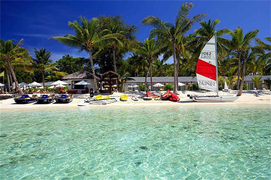 圣塔拉富士 - 潜水和水上活动图片2 - Centara Ras Fushi Resort & Spa Maldives Diving & Water Sports Photo 2