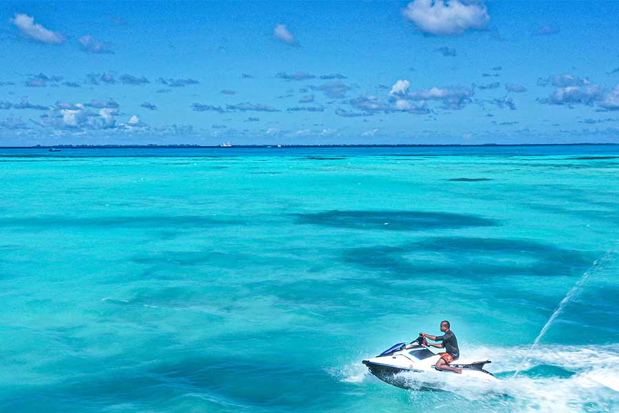 南棕榈 - 水上运动图片2 - South Palm Water Sports Photo 2