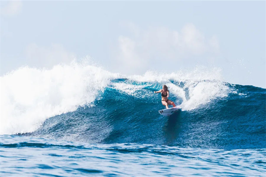 安纳塔纳娜拉杜私人 - 冲浪图片1 - Naladhu Private Island Surfing Photo 1