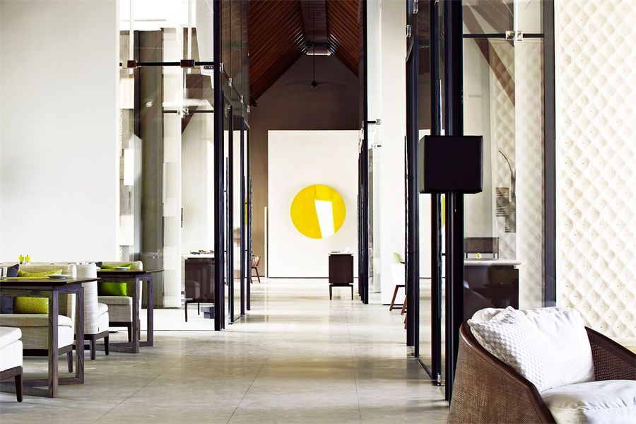 白马庄园 - 白色餐厅图片4 - Cheval Blanc Randheli The White Photo 4