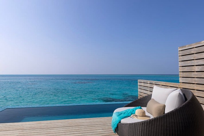 安纳塔拉安凡尼 - 水上泳池别墅图片2 - Avani+ Fares Maldives  Over Water Pool Villa Photo 2