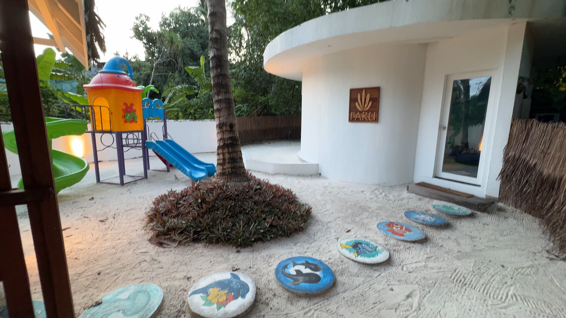 莱佛士 - 儿童俱乐部图片2 - Raffles Maldives Meradhoo Faru Photo 2