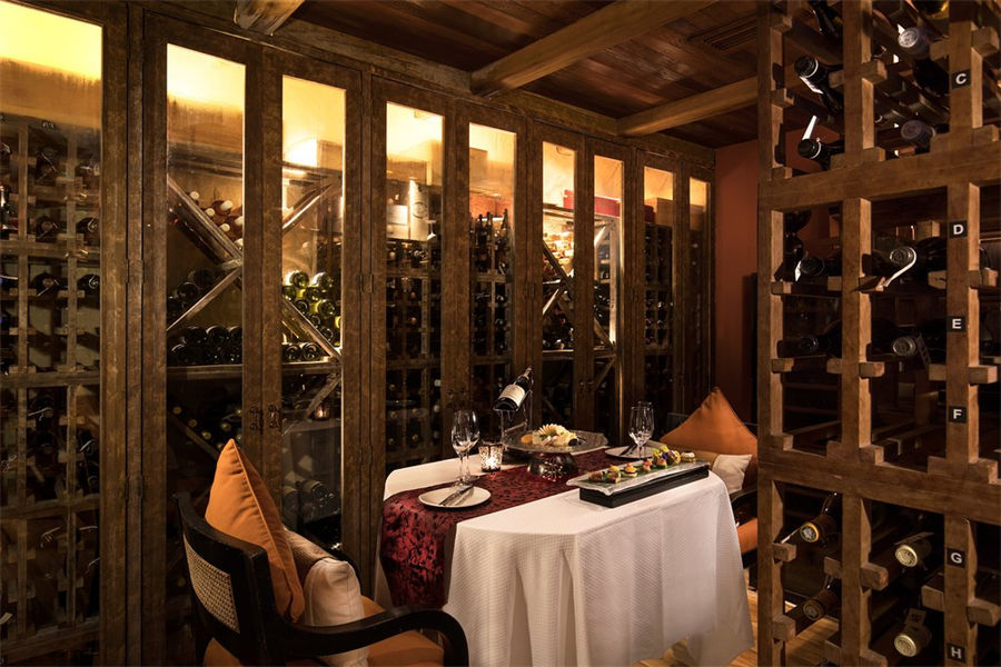 泰姬珍品 - 赤道酒吧图片2 - Taj Exotica Resort & Spa Equator Bar Photo 2