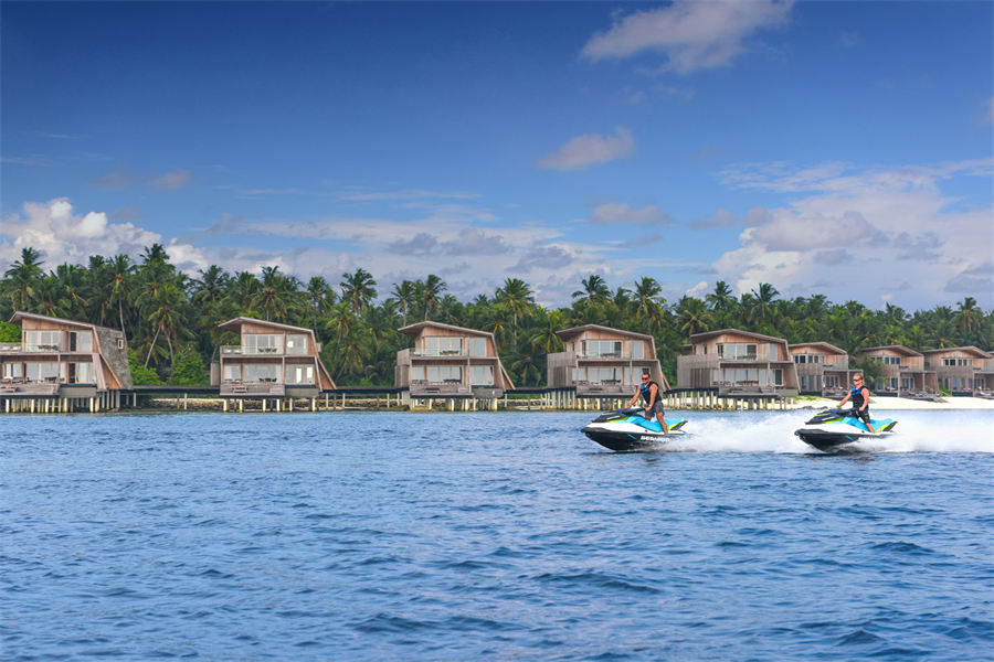 瑞吉 - 潜水&水上运动图片2 - The St. Regis Maldives Vommuli Resort Diving & Water Sports Photo 2