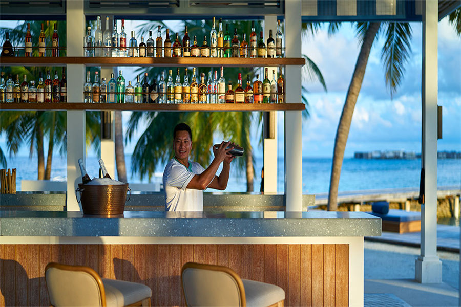 莱佛士 - 长乐酒吧图片2 - Raffles Maldives Meradhoo Long Bar Photo 2