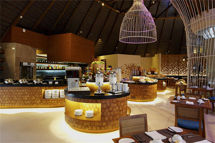 圣塔拉富士 - 海洋主餐厅图片2 - Centara Ras Fushi Resort & Spa Maldives Oceans Photo 2