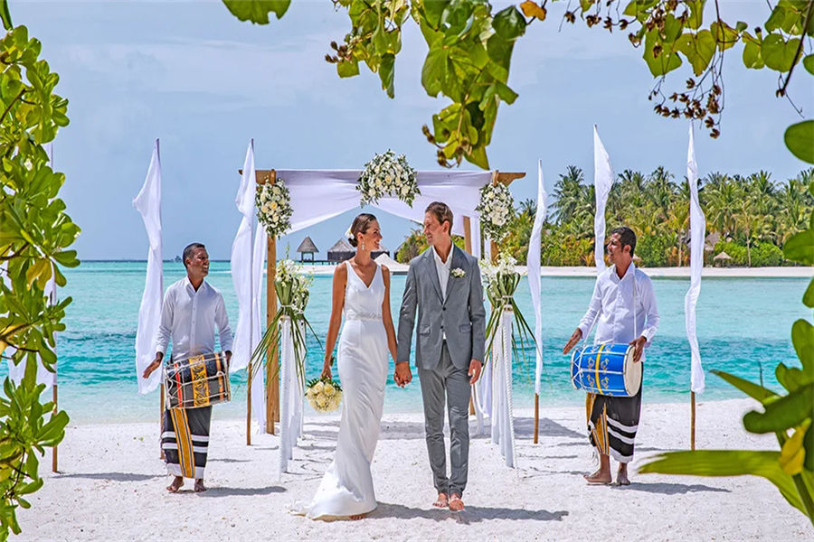 安纳塔纳娜拉杜私人 - 婚礼和蜜月图片1 - Naladhu Private Island Weddings Photo 1