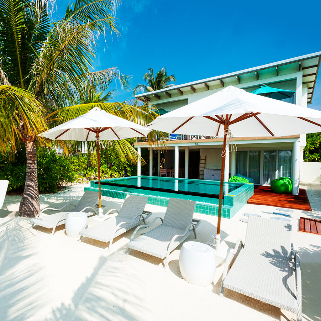 康杜玛 - 三卧泳池沙滩别墅图片1 - Holiday Inn Resort Kandooma Maldives  Three Bedroom Beach Pool Villa Photo 1
