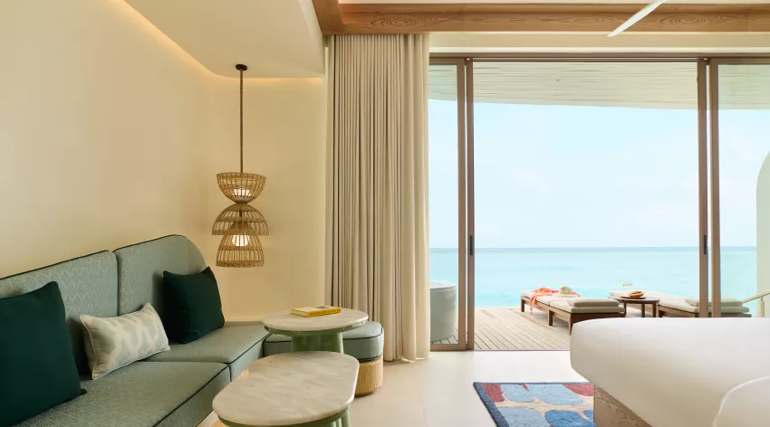 盛泰乐中央至尊 - 单卧水上带按摩浴缸别墅图片1 - Centara Grand Lagoon One-Bedroom Overwater Villa with Jacuzzi Photo 1