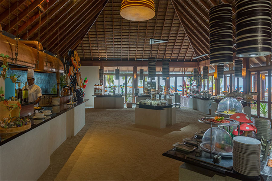 维拉蔓豪 - 阿希玛自助餐厅图片1 - Vilamendhoo Island Resort  Ahima Buffet Photo 1