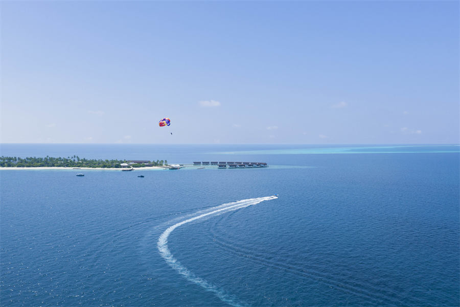 威斯汀 - 水上活动和潜水图片4 - The Westin Maldives Miriandhoo Resort Dive Centre Photo 4