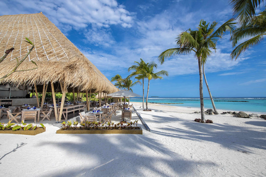 翡翠法斯曼度 - 海滩俱乐部烧烤餐厅图片2 - Emerald Maldives Resort & Spa  Beach Club Grill Restaurant Photo 2