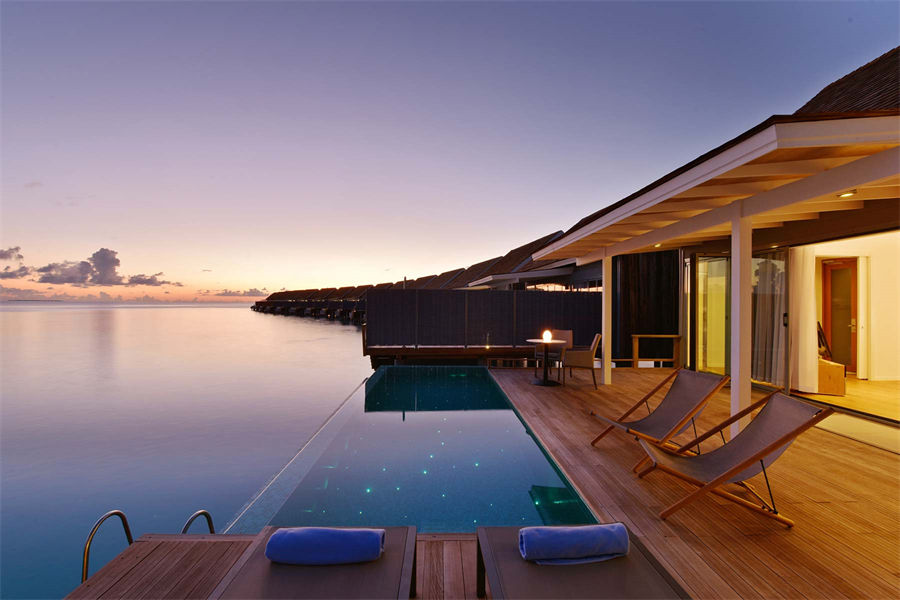库拉玛蒂 - 桑迪水上泳池别墅图片2 - Kuramathi Resort Maldives Thundi Water Villa with Pool Photo 2