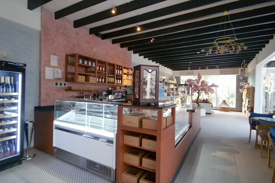 奥露艾拉富士活动项目 - 酒窖商店 -  OBLU XPERIENCE Ailafushi Activities