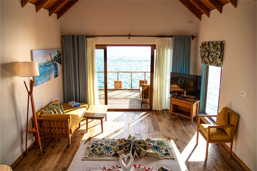 瑞提法鲁 - 带水疗浴缸的双卧水上套房图片4 - Reethi Faru Resort Two Bedroom Water Villa Suites With Spa Tub Photo 4