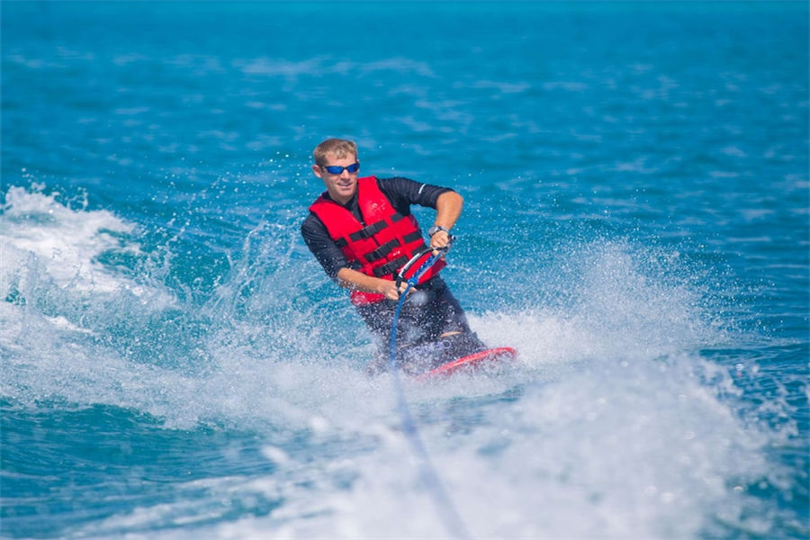 丽笙 - 潜水中心和水上运动图片3 - Radisson Blu Resort Maldives Diving & Water Sports Photo 3