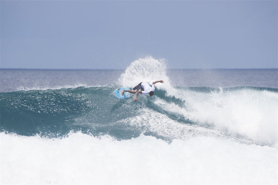 四季库达呼拉 - 冲浪学校图片3 - Four Seasons Resort Maldives at Kuda Hura Surfing School Photo 3