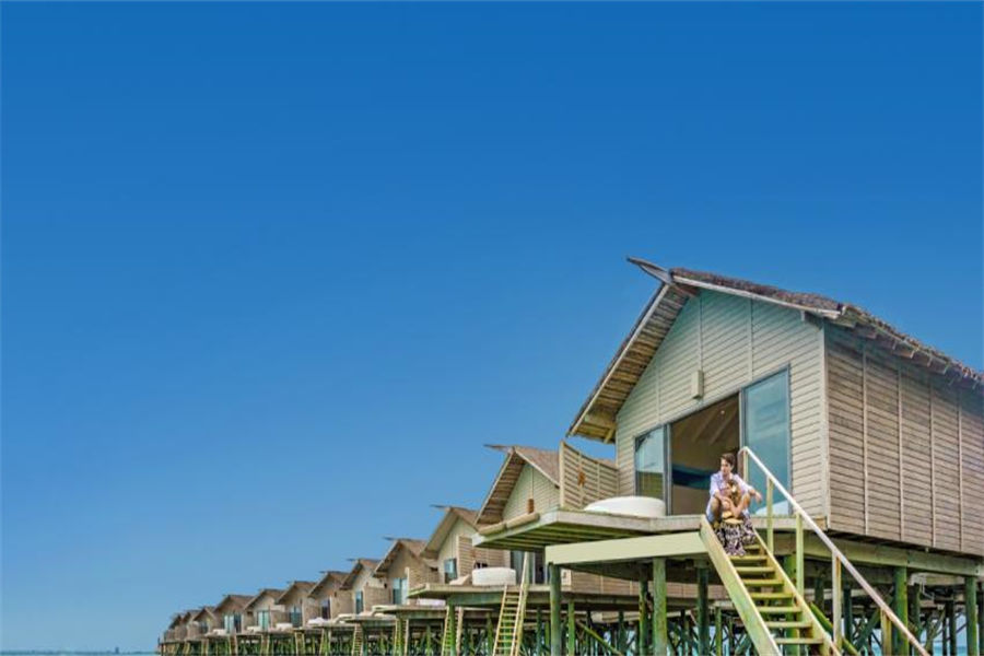 圣塔拉富士 - 豪华温泉水上别墅图片2 - Centara Ras Fushi Resort & Spa Maldives Deluxe Spa Overwater Villa Photo 2