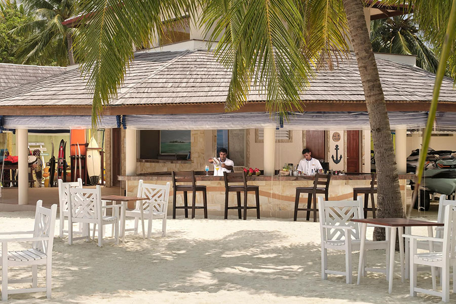 诺蒂卡岛（天堂岛）餐厅 - 沙滩酒吧 - Villa Nautica, Paradise Island Restaurant